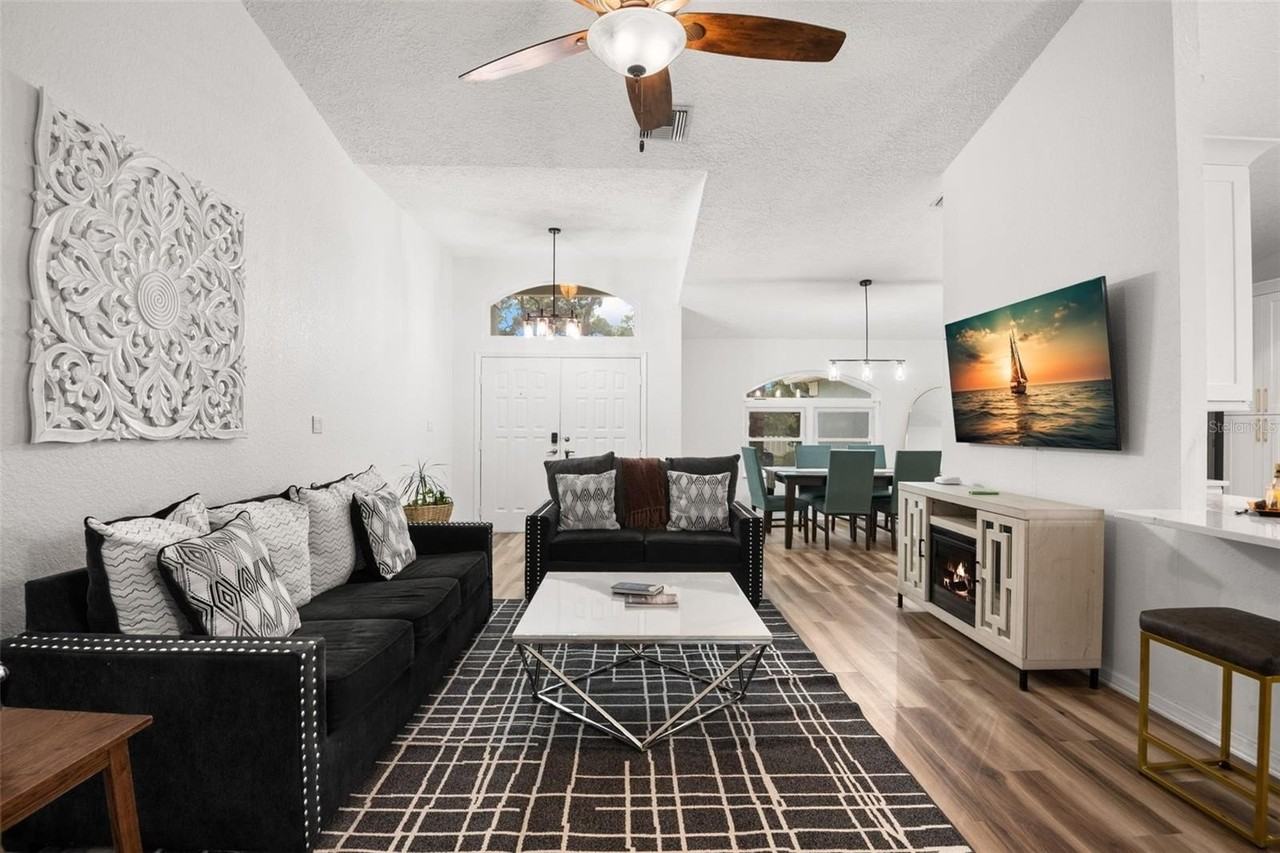 721 Brittany Park Blvd - Photo 7 of 50