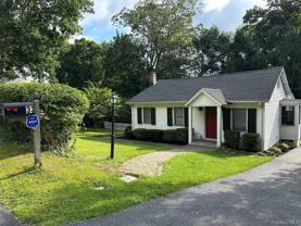 33 Rutland Dr - Photo 1 of 1