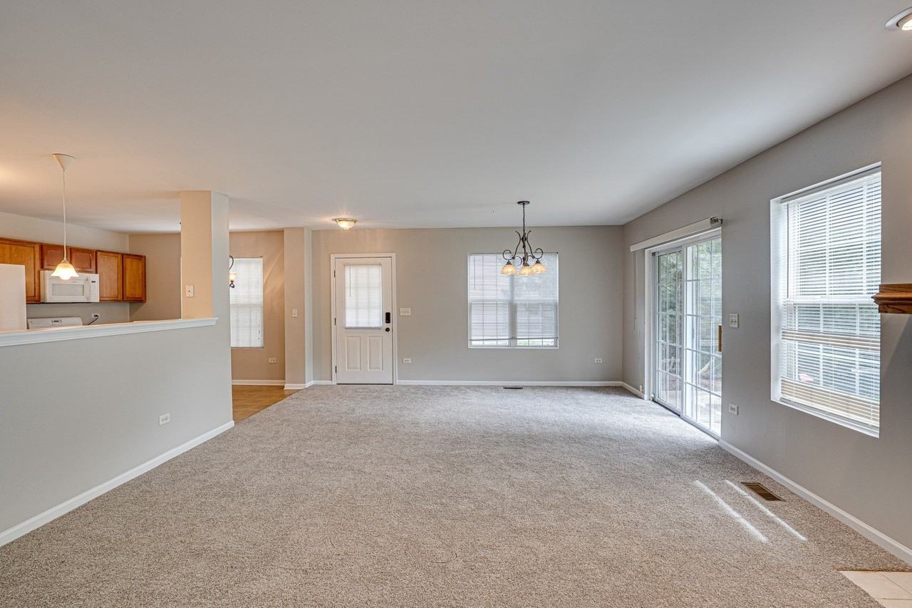 2427 Stoughton Drive #2427 - Photo 5 of 16