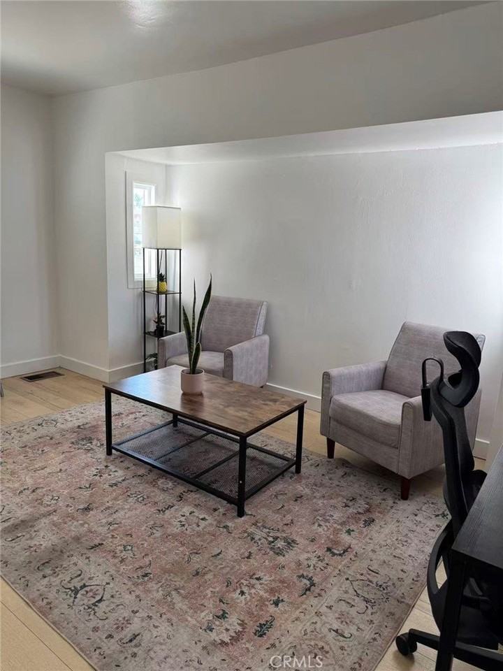 7909 Whitmore St - Photo 2 of 13