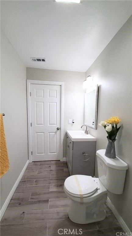 21786 Cottonwood Ave #B - Photo 2 of 12