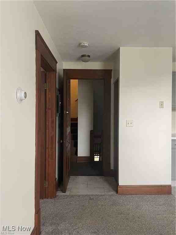 755 Broadway Ave Apt 4 #4 - Photo 5 of 16