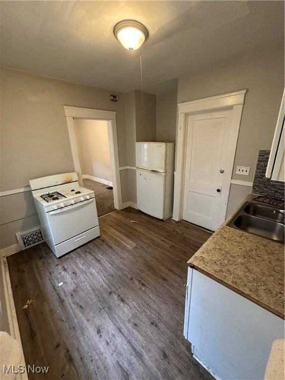 2099 W 81st St Unit Down #DOWN - Photo 6 of 14