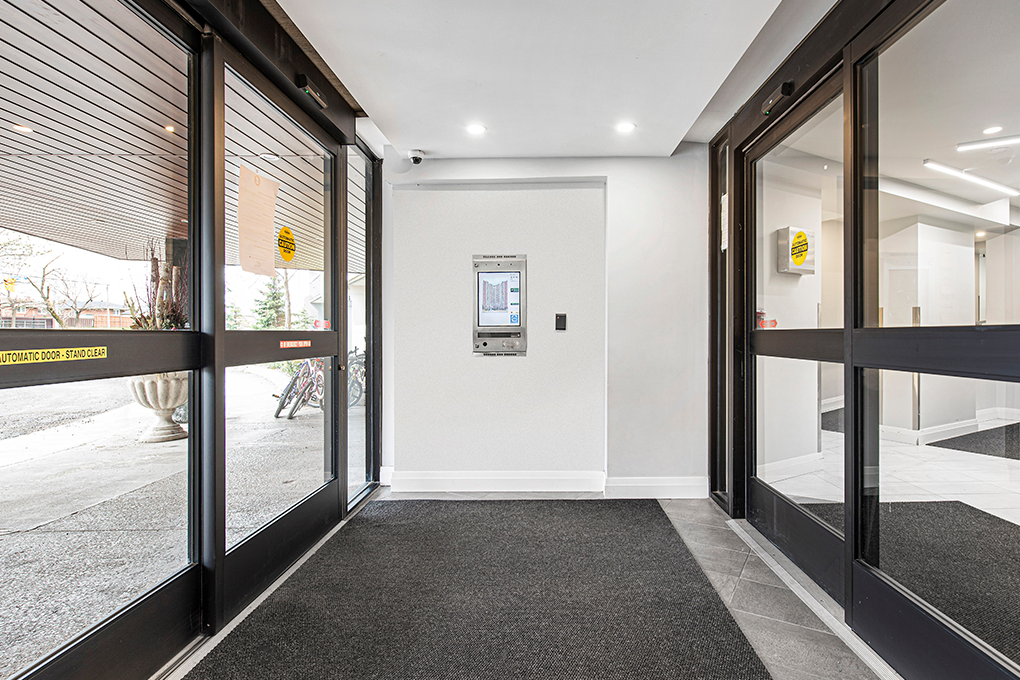 2737 Kipling Avenue - Photo 7 of 12