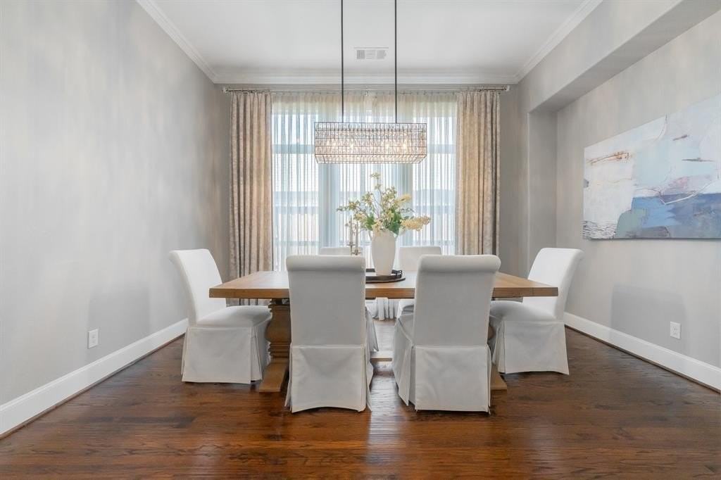 640 Creekway Dr - Photo 6 of 38