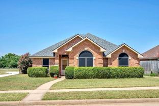 9761 Williford Trl - Photo 1 of 1