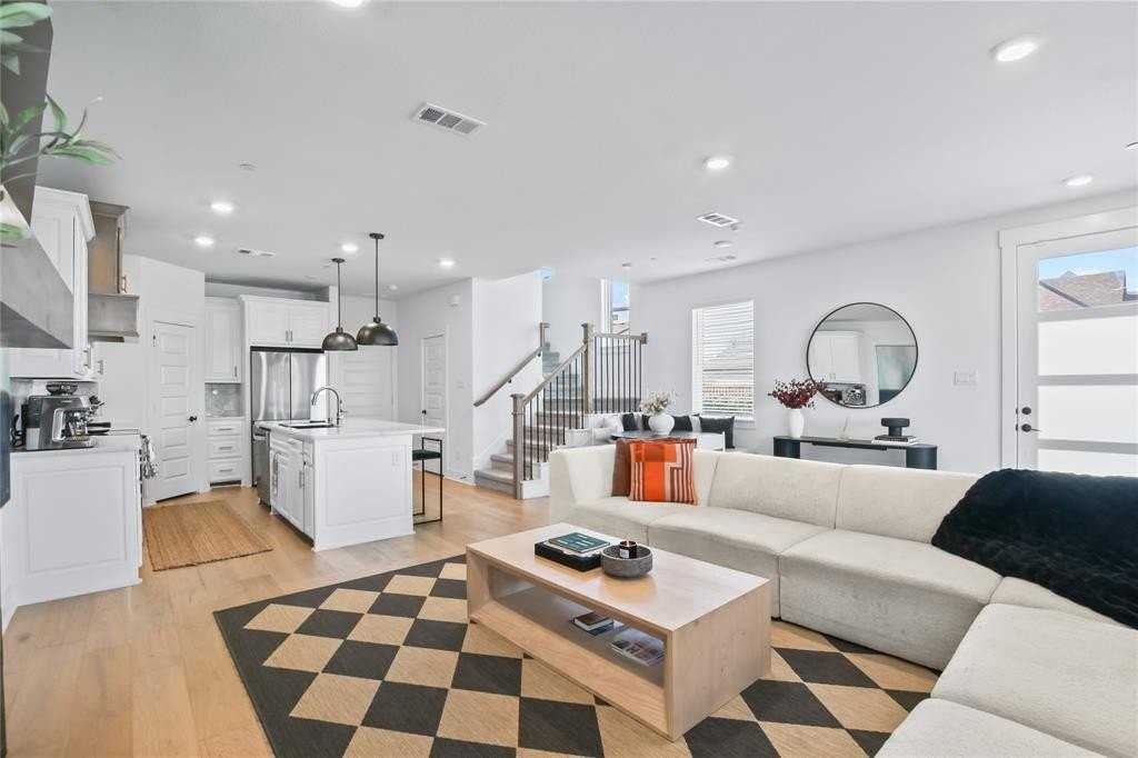 861 Mountain Laurel Dr - Photo 5 of 38