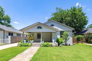 featured image of 311 S Waverly Dr