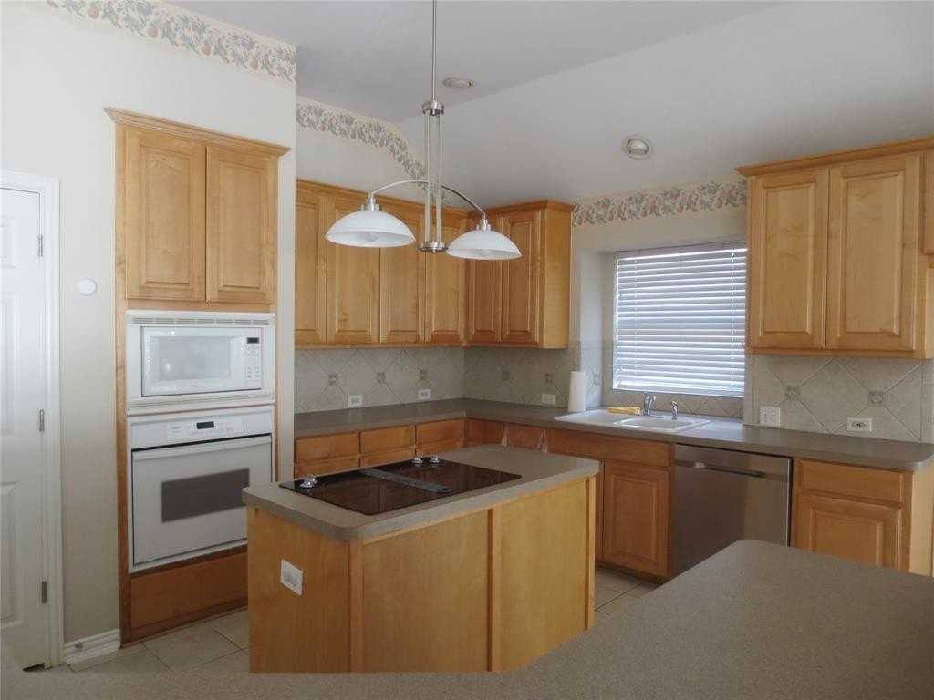 6312 Parkside Dr - Photo 6 of 16