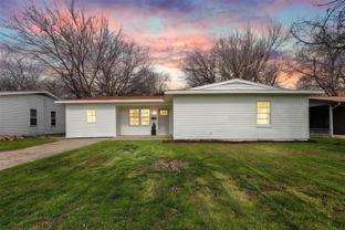 5832 Tracyne Dr - Photo 1 of 1
