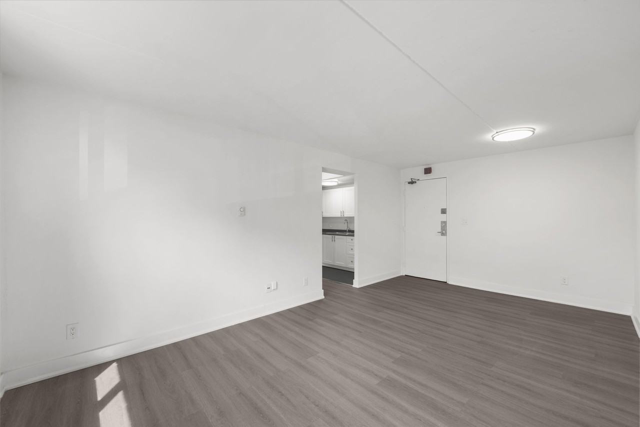 Park Place Apartments - Photo 6 of 22