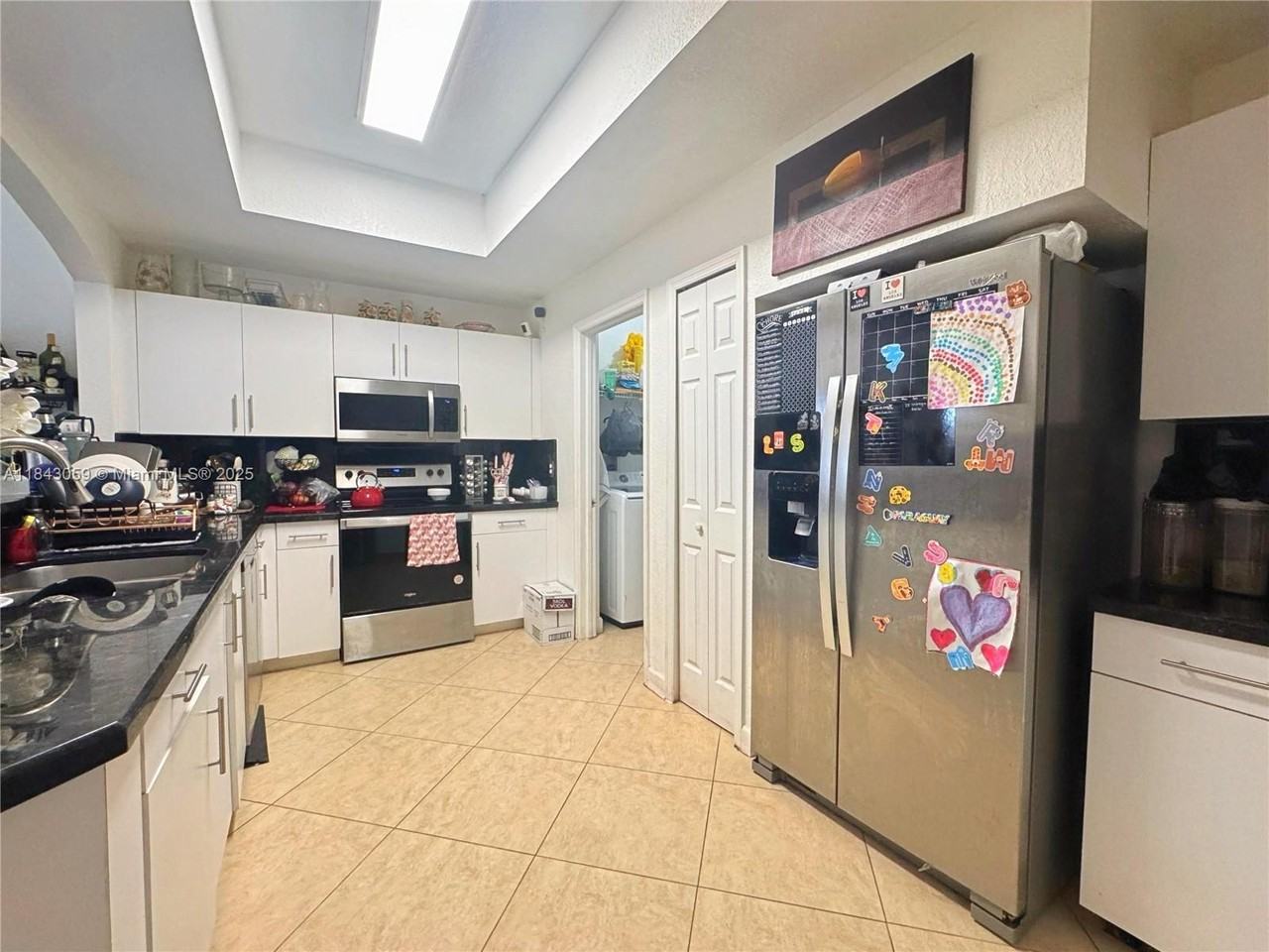 10828 Nw 85th Ter - Photo 3 of 8