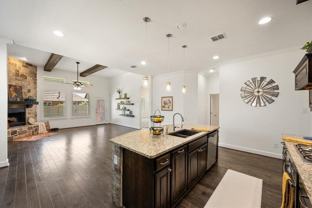 1201 9th St - Photo 1 of 1