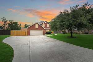 featured image of 3106 Lake Breeze Ln