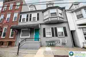 featured image of 459 W Linden St ##1-B