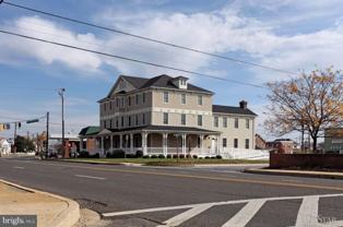 303 Charles St #3E - Photo 1 of 1