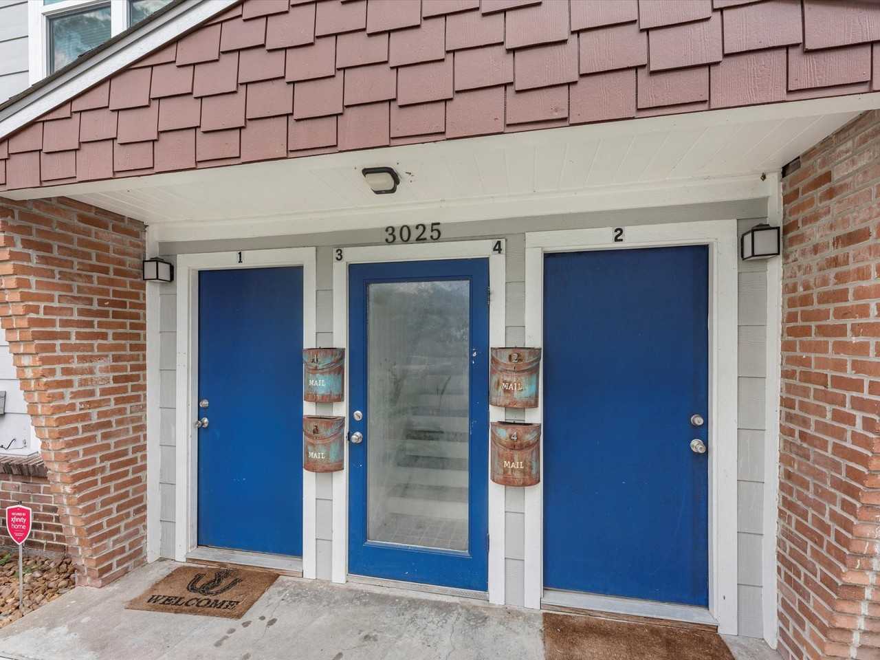 3025 Prospect St - Photo 2 of 18