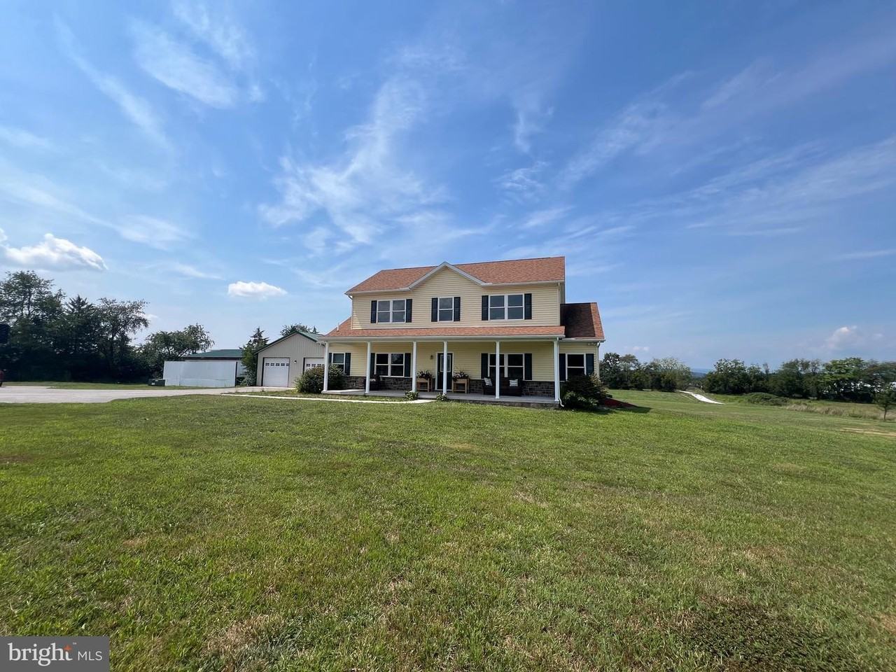 3745 Taneytown Rd - Photo 3 of 50