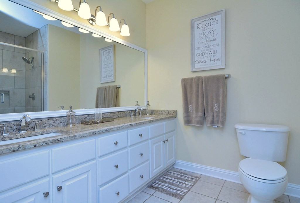 1900 Sussex Ct - Photo 7 of 14