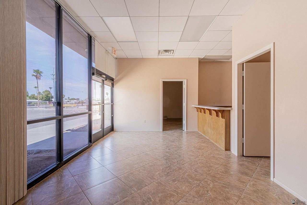 11611 S Foothills Blvd - Photo 6 of 27