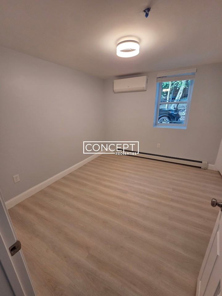 137 Centre St #B - Photo 7 of 18