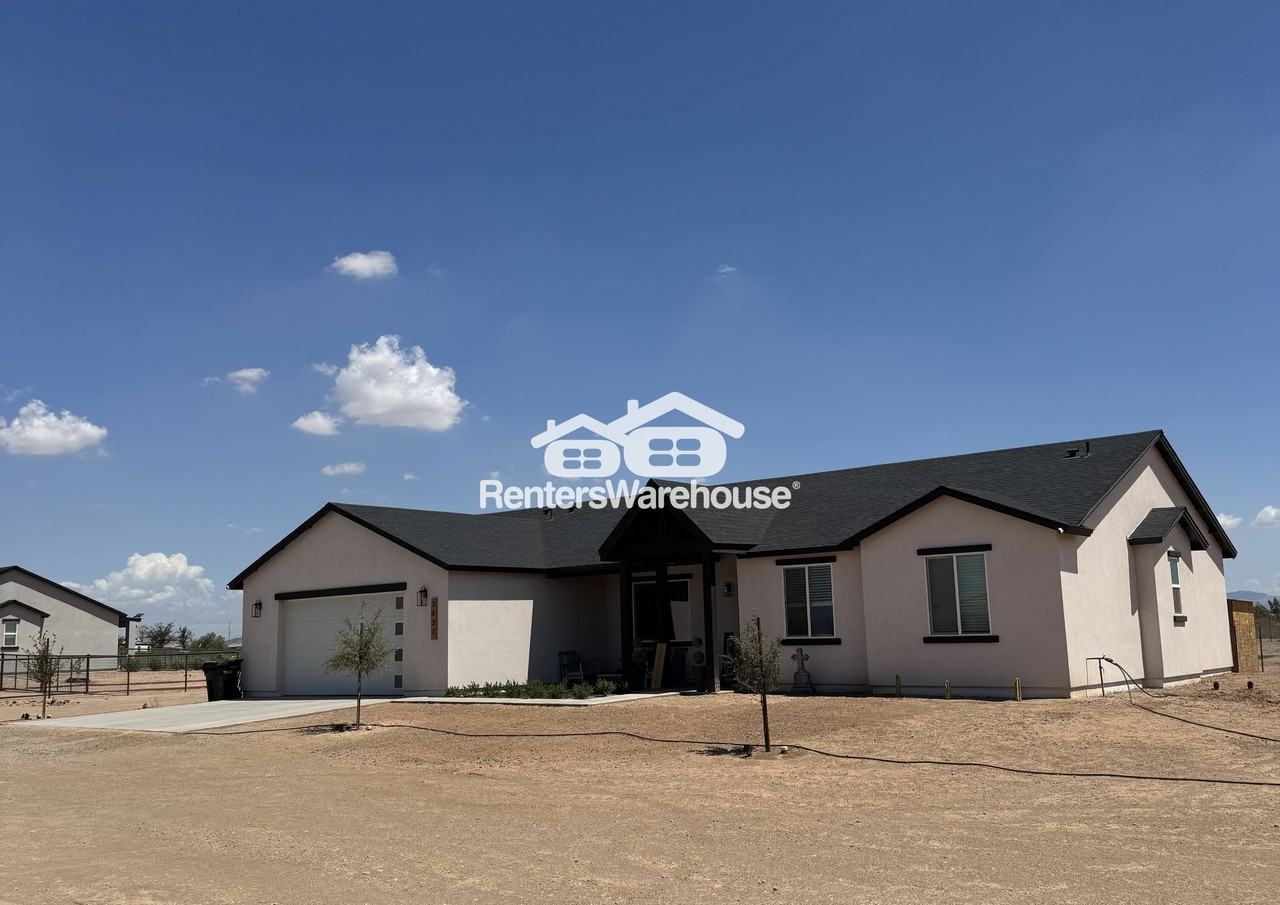 3627 N 372nd Ln - Photo 2 of 29