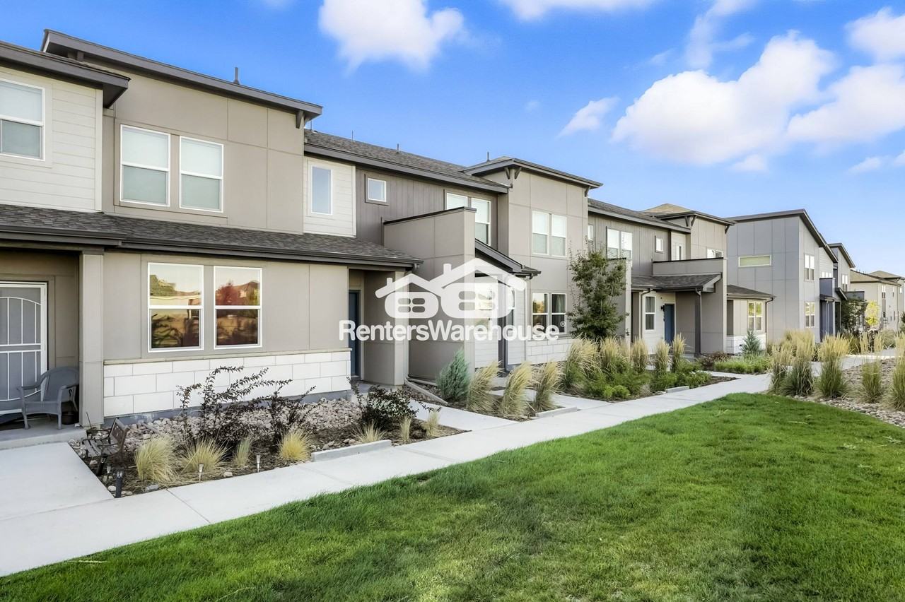 6521 N Dunkirk St - Photo 2 of 19