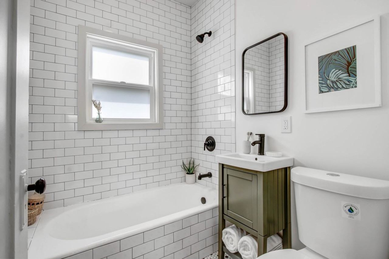 4344 Burns Ave - Photo 5 of 18