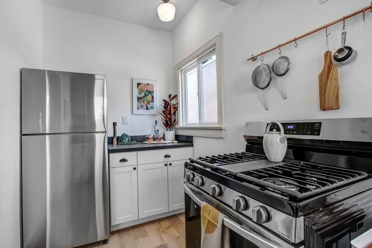 4344 Burns Ave - Photo 7 of 18