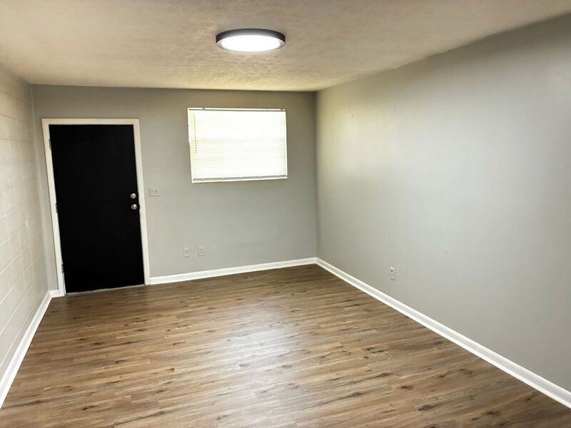 7138 Conant Ave - Photo 2 of 11