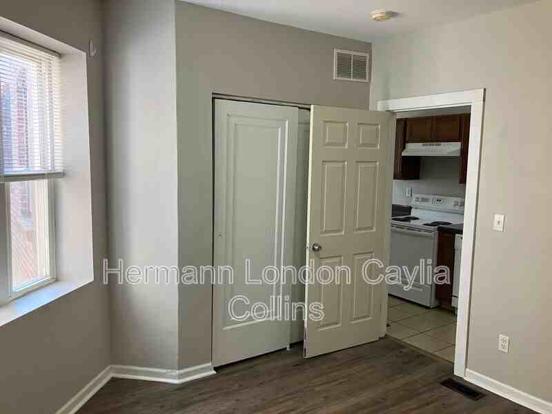 3660 Bates Street #2E - Photo 6 of 13