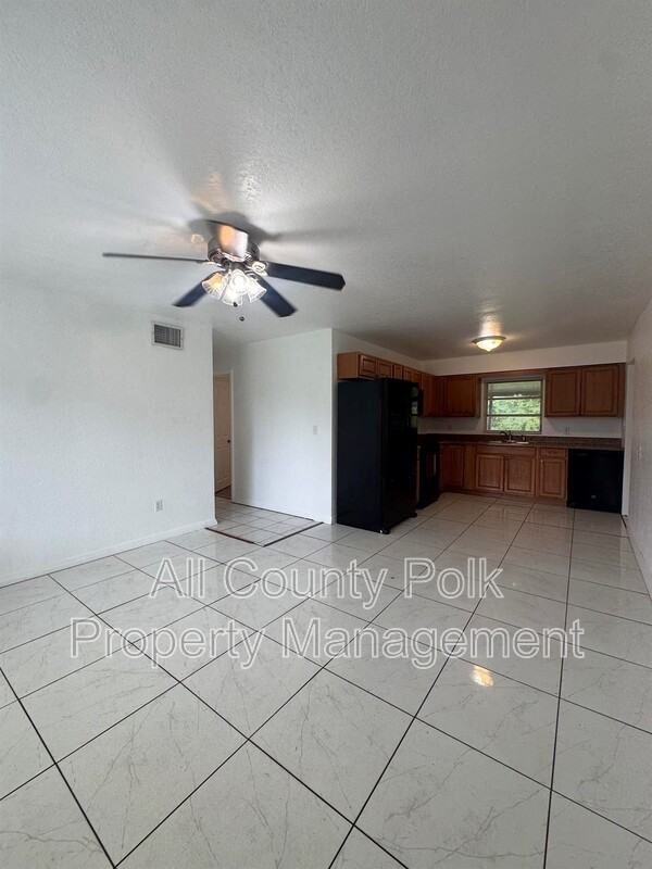 1625 E Fern Rd - Photo 3 of 31
