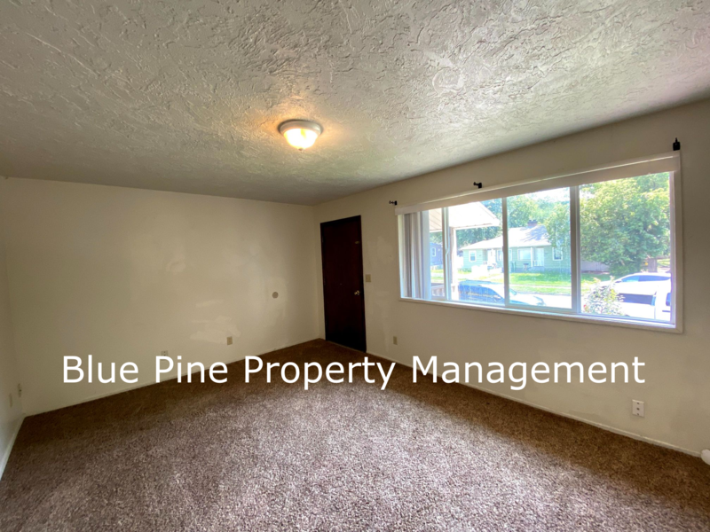 254 W 19th St - Photo 2 of 9