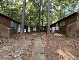 4826 Hollenden Dr #D - Photo 1 of 1