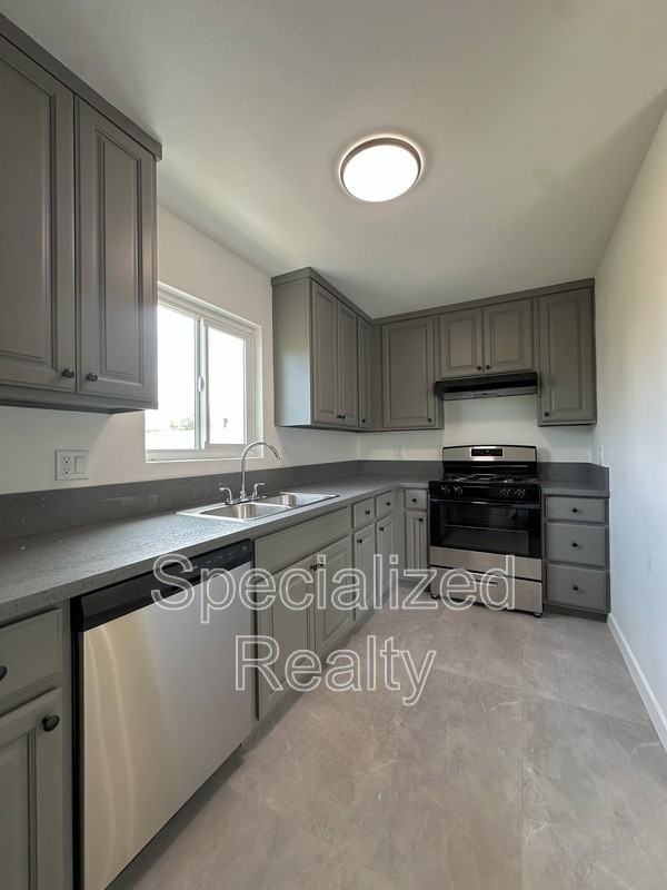 6731 Troost Ave #3 - Photo 3 of 10