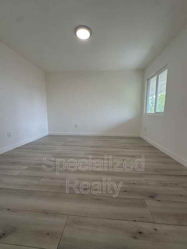 6731 Troost Ave #3 - Photo 6 of 10