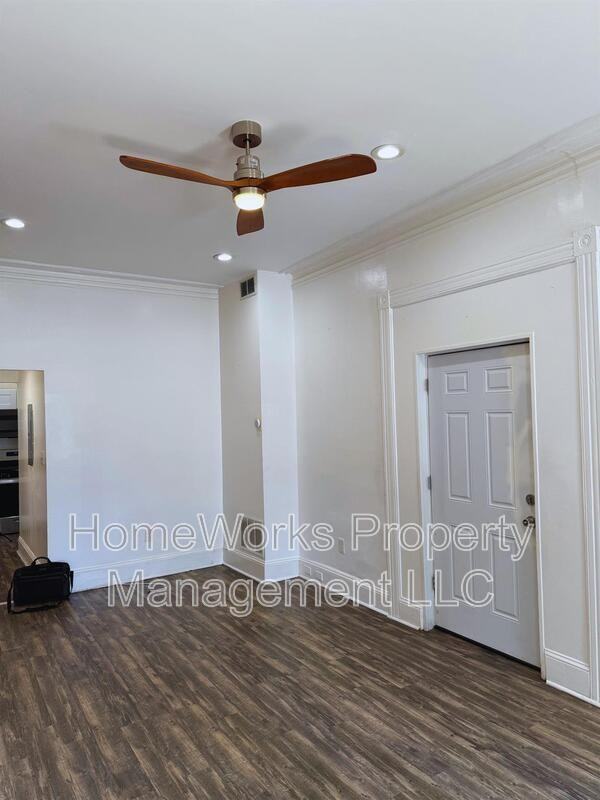 1824 Saint Paul St #1 - Photo 4 of 15