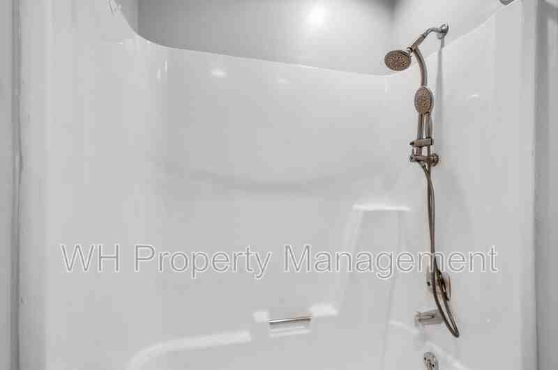 6928 Stone Creek Rd - Photo 3 of 31