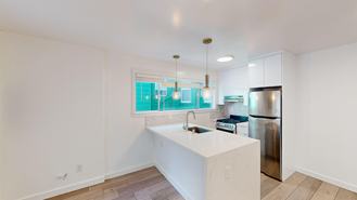 1085 South Van Ness Avenue - Photo 1 of 1
