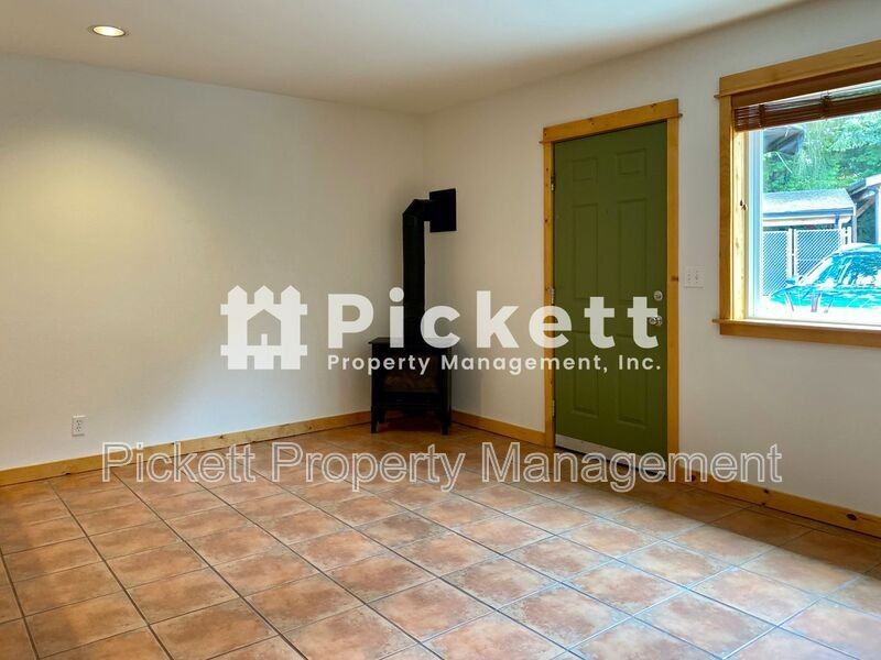 4673 Nw Walgren Dr #A - Photo 2 of 16