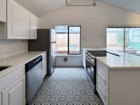 734 E 14th Ave - Photo 1 of 1