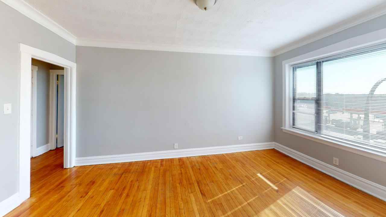 4850 W North Ave - Photo 5 of 10