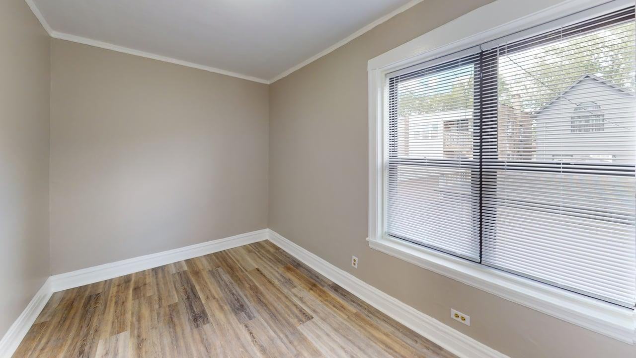 4850 W North Ave - Photo 6 of 10