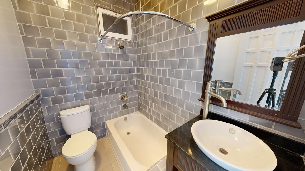 701 Taylor Street - Photo 3 of 19