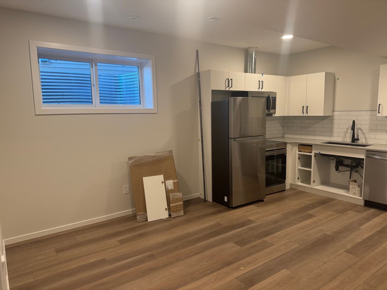 19 Sereno Lane Bsmt #Bsmt - Photo 3 of 12