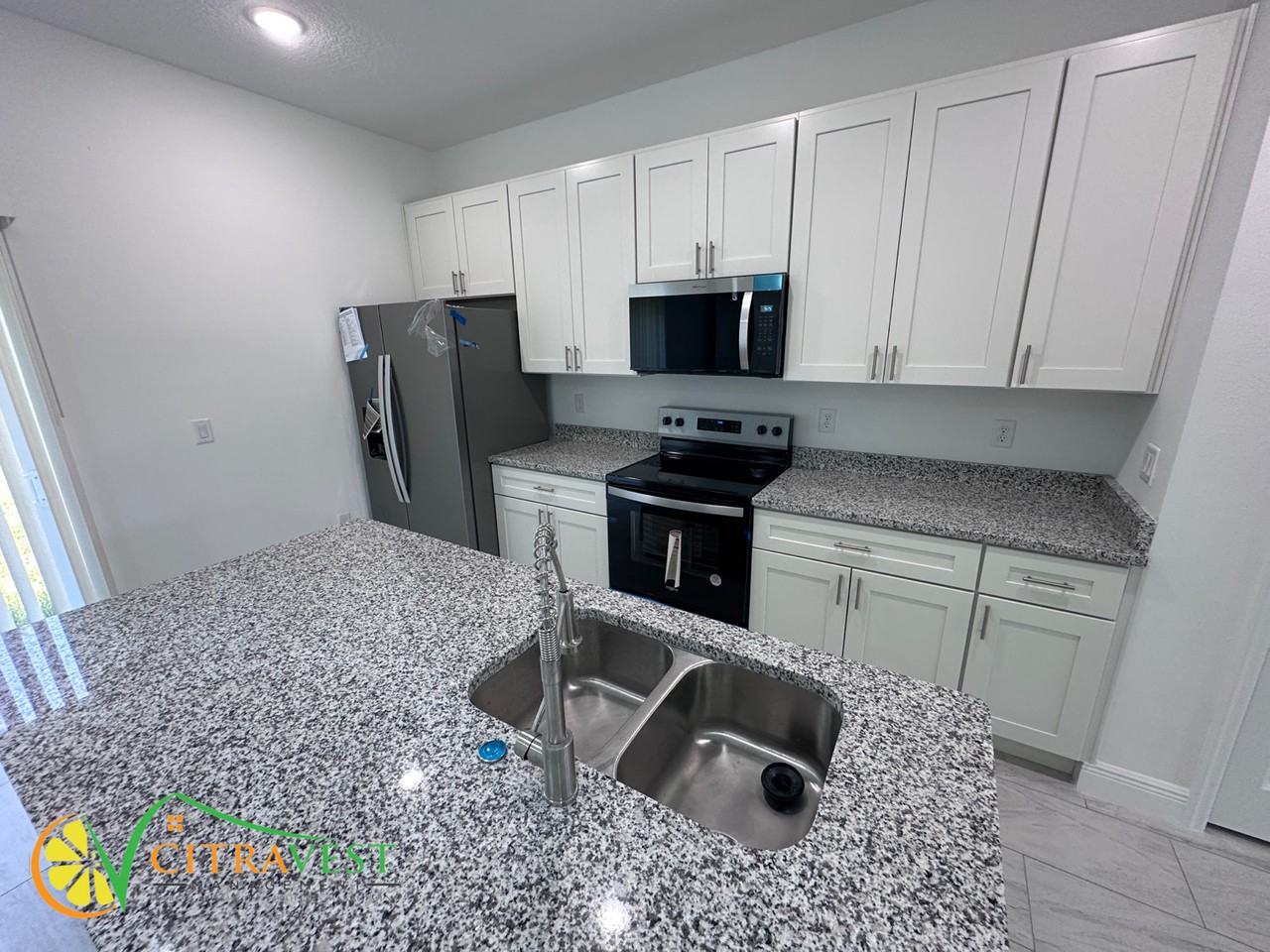 2895 West Admiral Lane - Photo 3 of 12