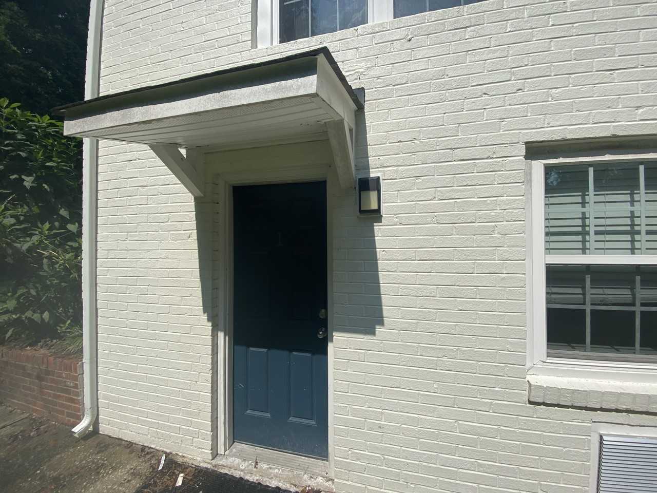 578 Harrop Ln #1 - Photo 2 of 18