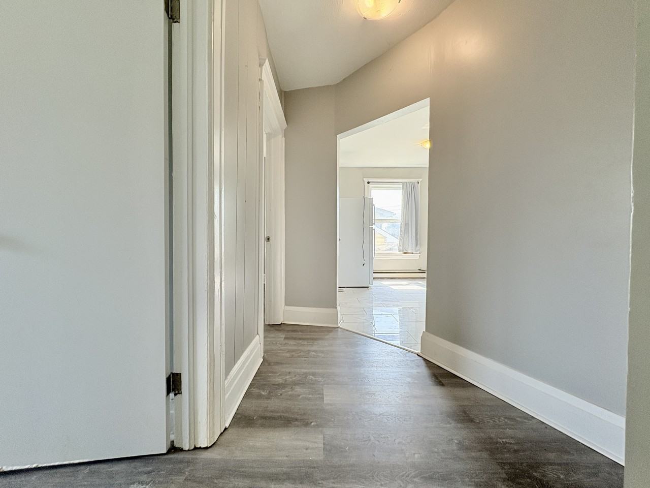 273 Belleview Ave - Photo 3 of 21