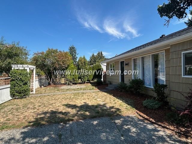 9322 31st Ave Sw - Photo 3 of 40