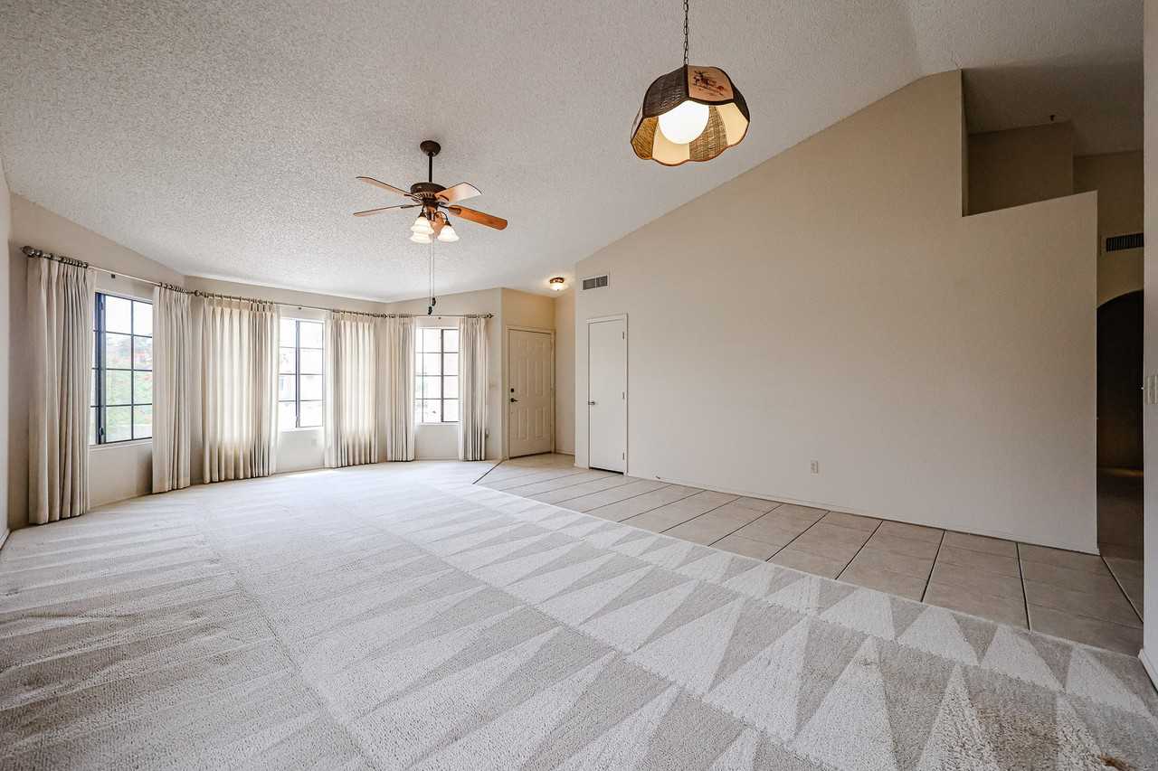 2720 Leisure World - Photo 7 of 36